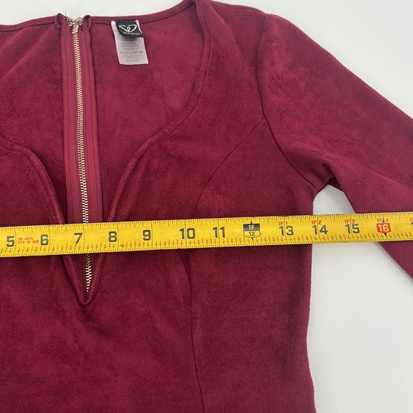 Windsor Plunging Vneck Faux Suede Wine Mini Dress Women's sz. Small - Picture 10 of 13